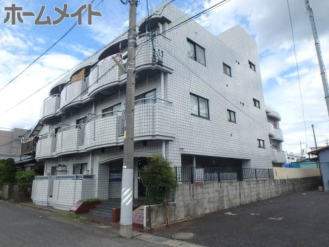 ひばりロイヤルマンションの建物外観