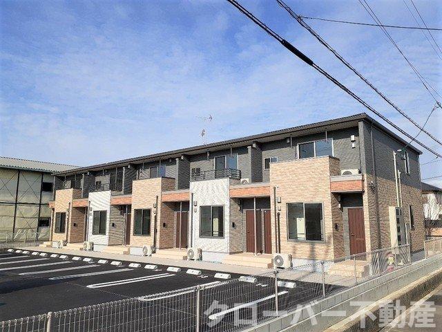 丸亀市今津町のアパートの建物外観