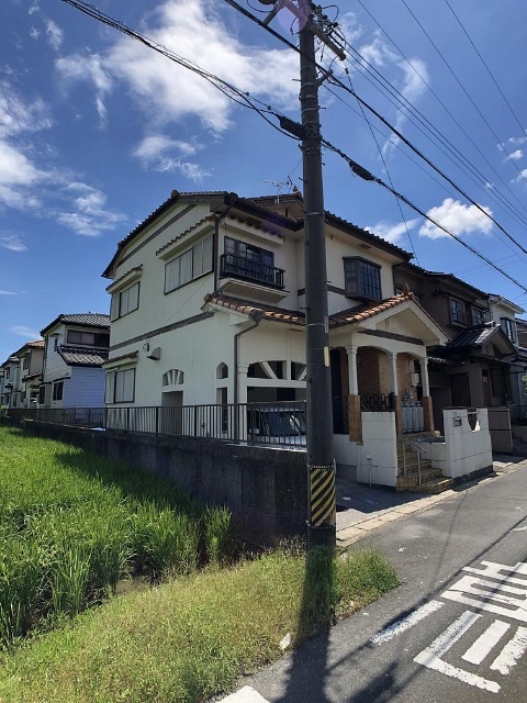 長島町出口貸家の建物外観