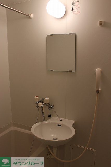 バス・シャワールーム　浴室乾燥機付き