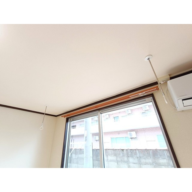 バルコニー　室内物干し