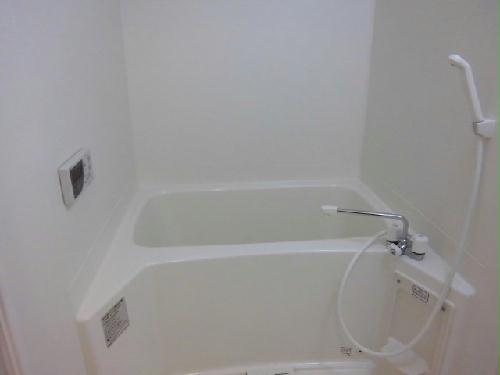 バス・シャワールーム　バス、トイレ別です。