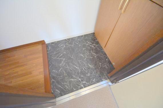 玄関　素敵な玄関は毎朝あなたを元気に送りだしてくれますよ。