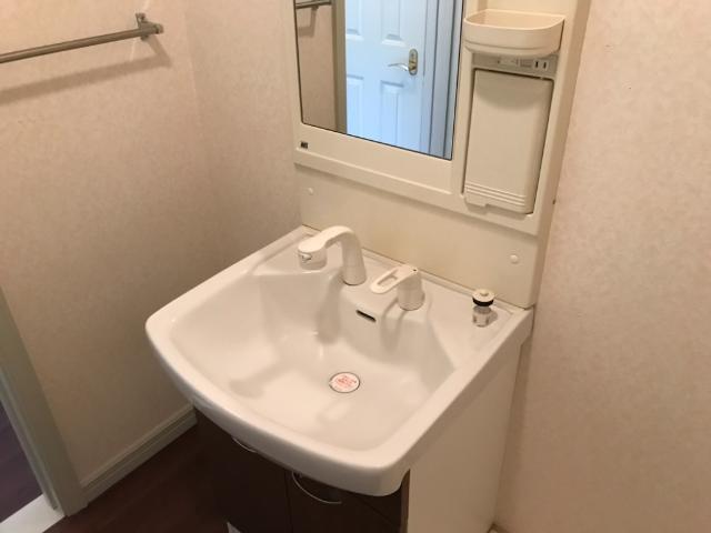 洗面設備　洗髪洗面化粧台