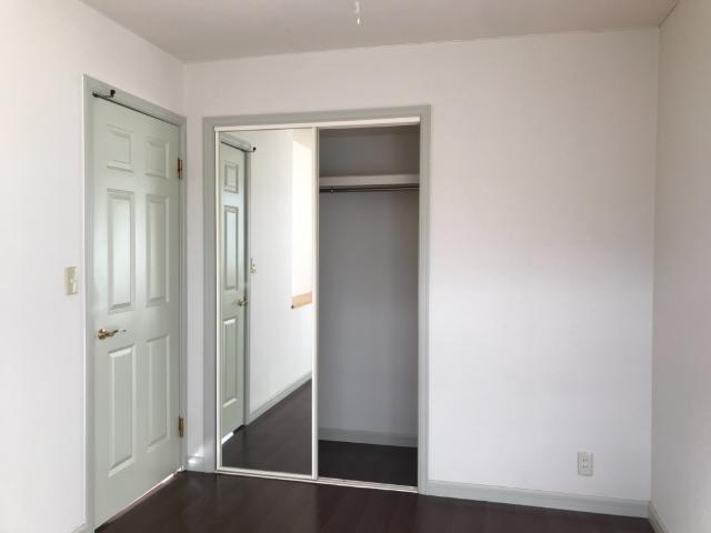 収納　南洋室クローゼット