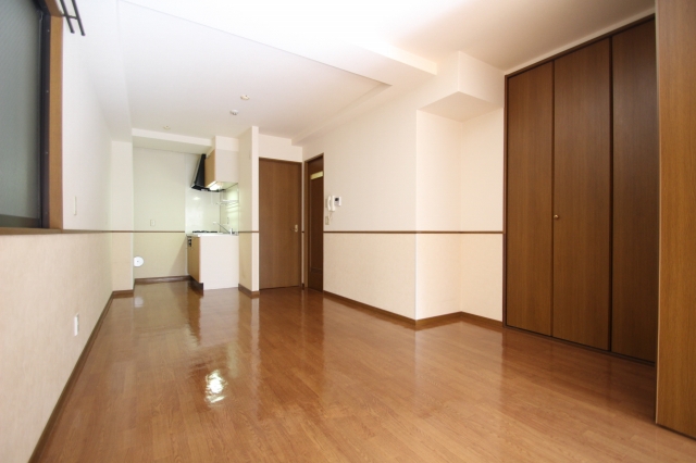 居室・リビング　写真は別号室です。