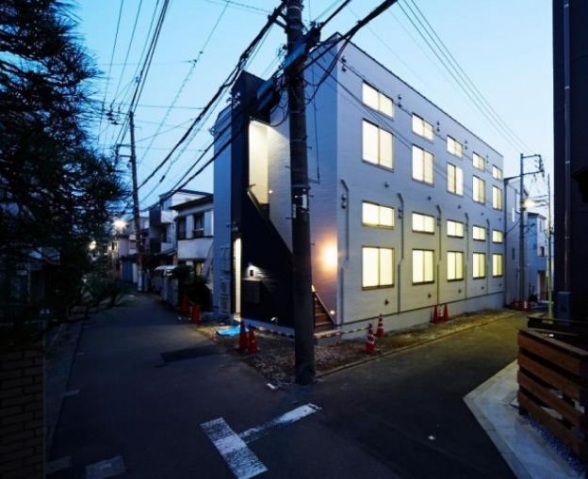 エントランス　シャワールーム