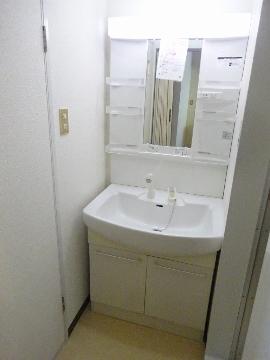 ハイツみつる　洗面設備　洗髪洗面化粧台