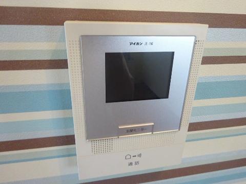 ハイツみつる　セキュリティ　カメラ付インターホン