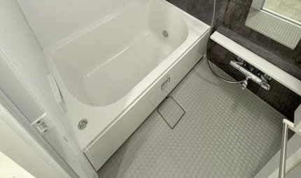 バス・シャワールーム　※別部屋の参考写真です。