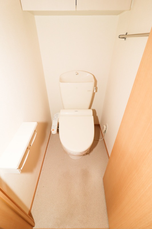 トイレ　図面と現状に相違がある場合には現状を優先