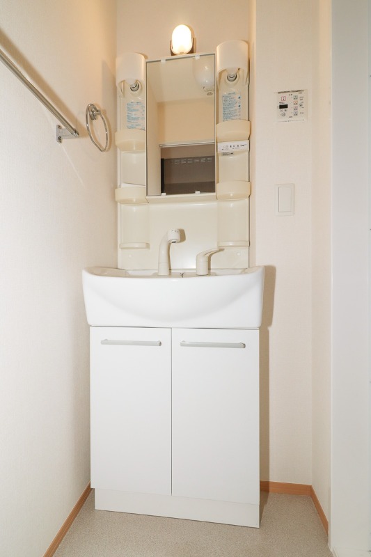 洗面設備　図面と現状に相違がある場合には現状を優先