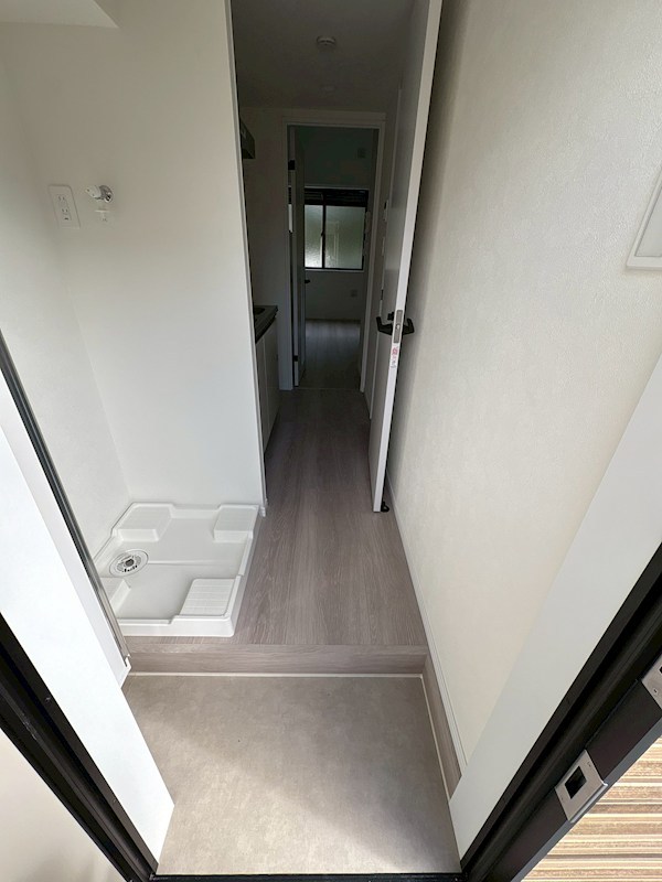 エントランス　同施工会社様別物件の写真になります。