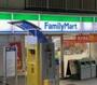 コンビニ　ファミリーマート牛込柳町駅前店（コンビニ）まで361m