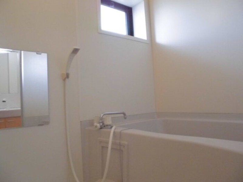 バス・シャワールーム　図面と現状に相違がある場合には現状を優先