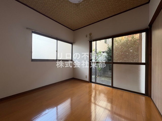 居室・リビング　明るい雰囲気で暮らしやすい！優しい質感の室内がオススメ☆