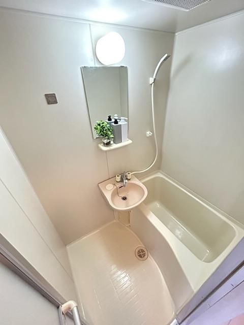 バス・シャワールーム　同仕様写真