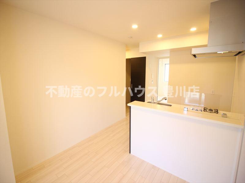 居室・リビング　写真は同型タイプ別物件