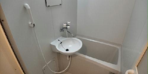 バス・シャワールーム　設備・使用は号室により異なる為、現況を優先致します。