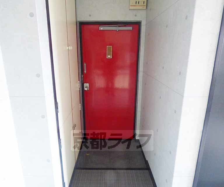 玄関　玄関です。