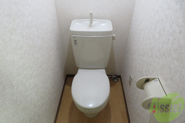 トイレ　トイレは独立しており、快適に使用出来ます。