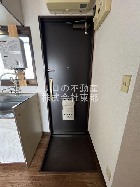 玄関　すっきりシンプルな玄関スペースです！