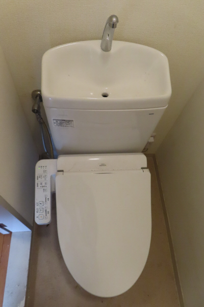 トイレ　ウォシュレット　風呂とは別