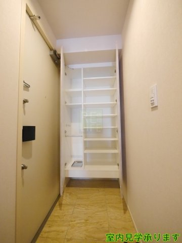 玄関　レーヴ半蔵門