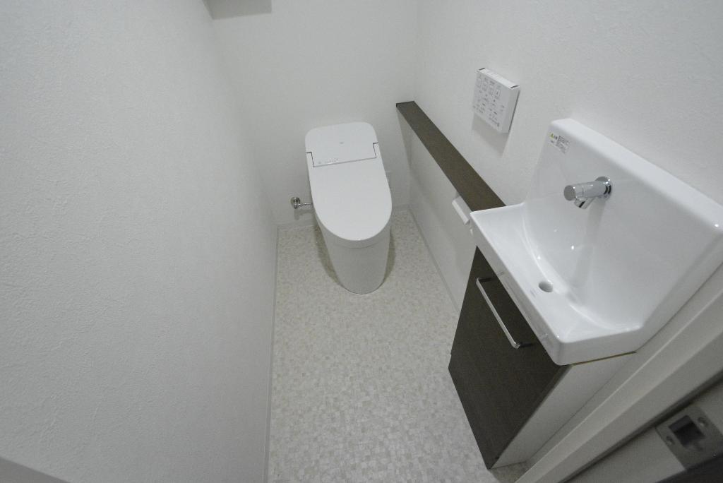 トイレ　シャワー付トイレ