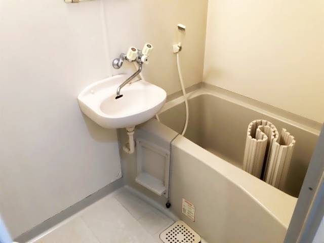 バス・シャワールーム　※別室の参考写真