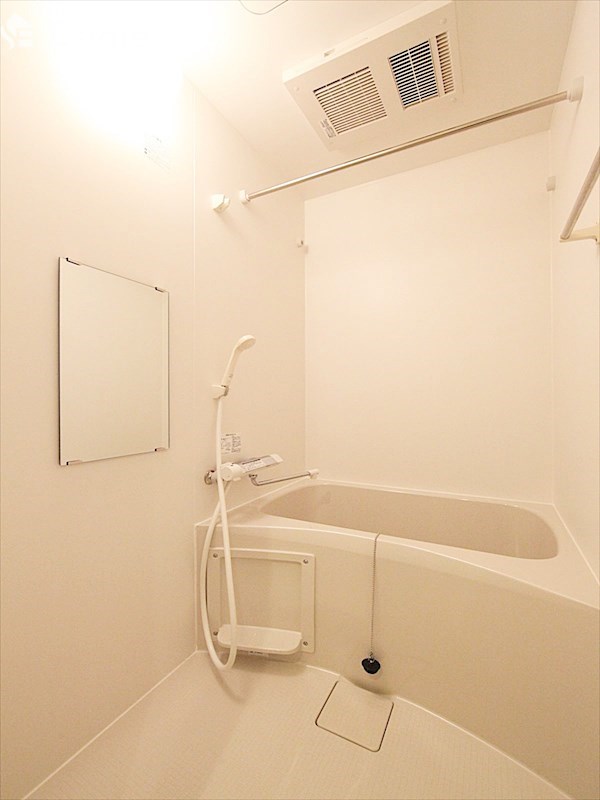 バス・シャワールーム　バスルーム　浴室乾燥　※モデルルーム参考写真