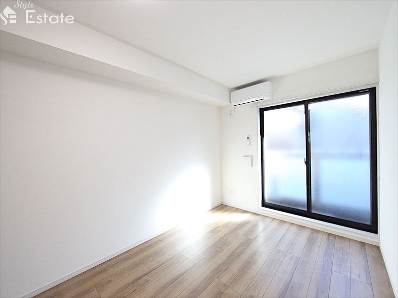 その他部屋・スペース　洋室　エアコン　※モデルルーム参考写真