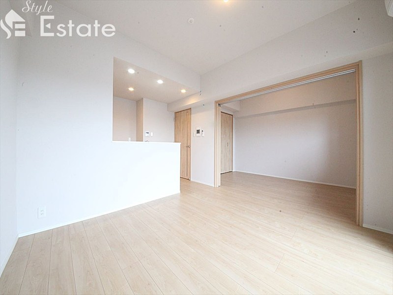 居室・リビング　同仕様写真