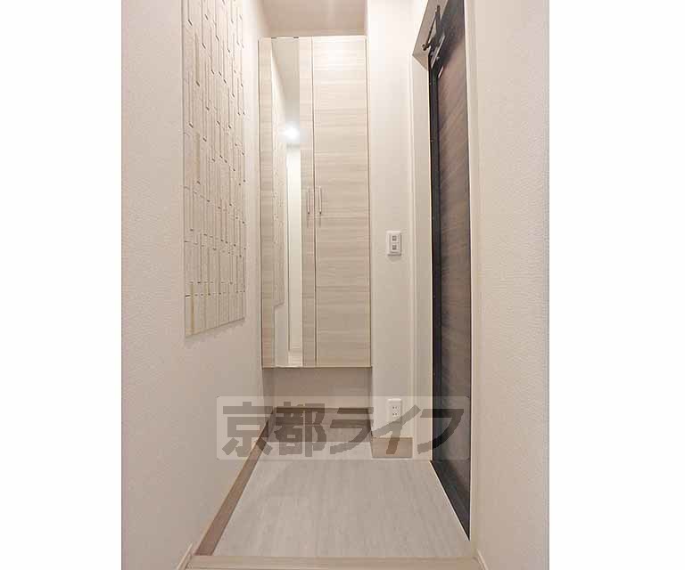 玄関　玄関が広く、余裕があります。