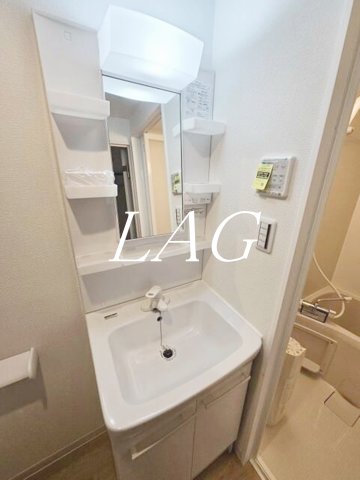 洗面設備　洗面台です。