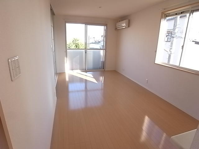 居室・リビング　リビング