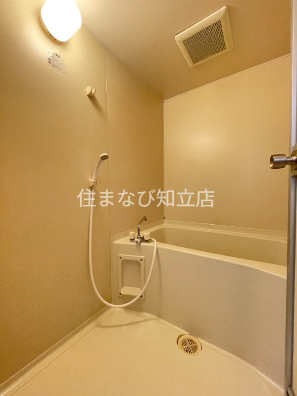 バス・シャワールーム　同型タイプ