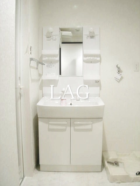 洗面設備　洗面台です。