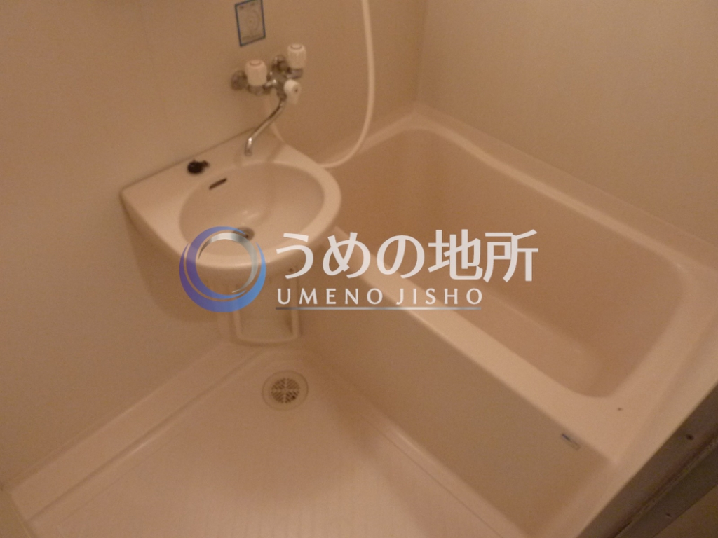 バス・シャワールーム　浴室