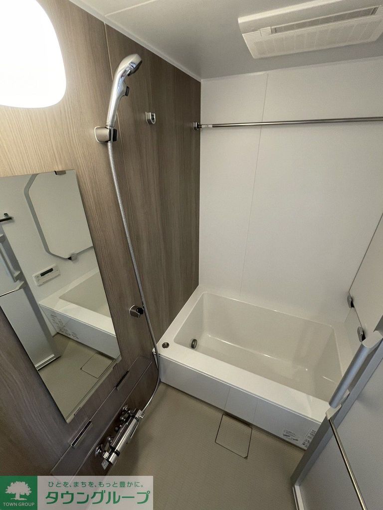 バス・シャワールーム　バス