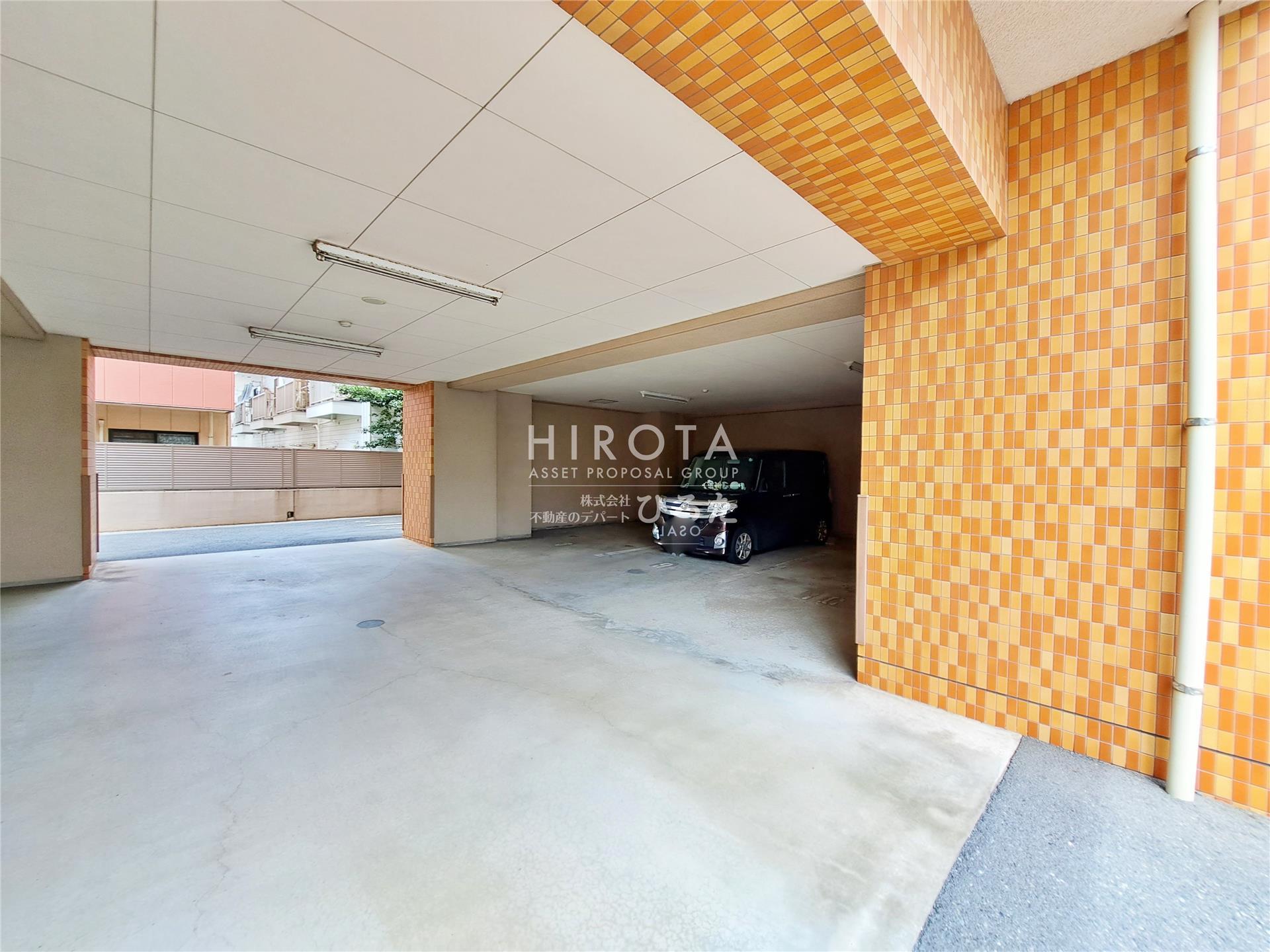 駐車場　駐輪場