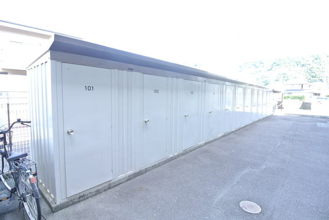 その他共有部分　各号室に専用物置