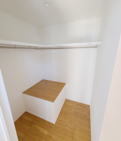 収納　同物件別室です