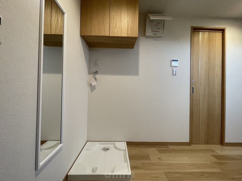 玄関　※同タイプの他のお部屋です