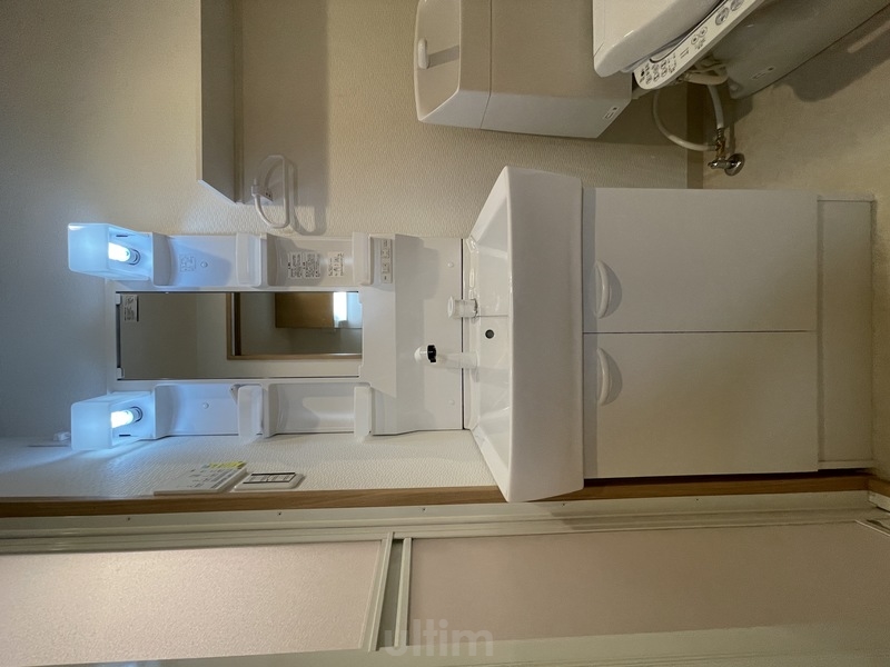 洗面設備　※同タイプの他のお部屋です