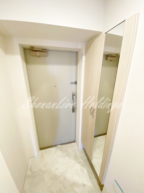 玄関　シューズボックスございます♪