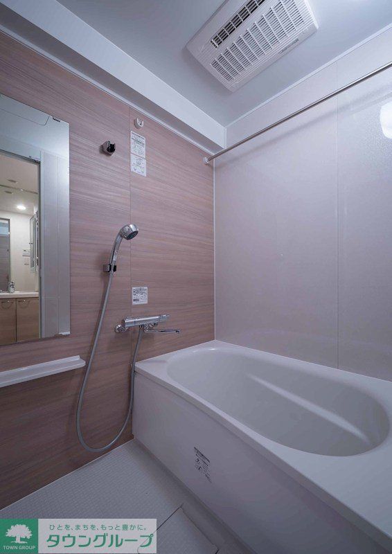 バス・シャワールーム　バス