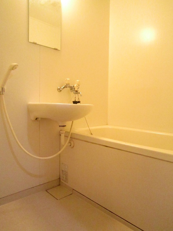 バス・シャワールーム　人気のバストイレ別タイプ！