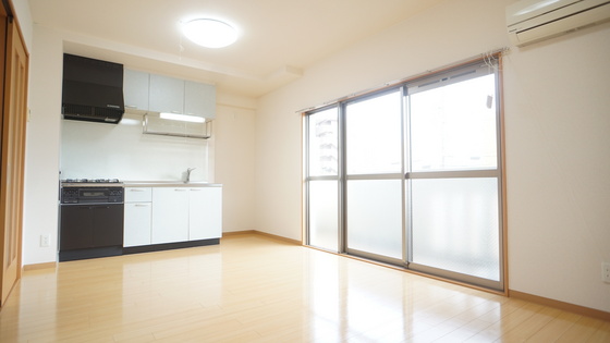 居室・リビング　リビング