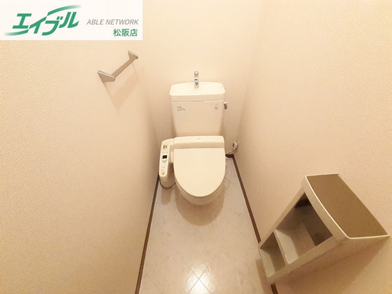 トイレ　同型別室のお写真です